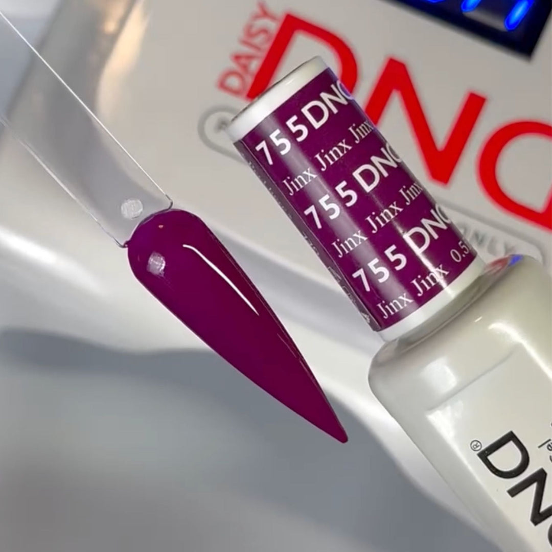 DND Gel #755 Jinx – nail swatch 2