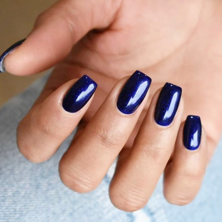 DND Gel #764 Indigo Wishes – nail swatch 2
