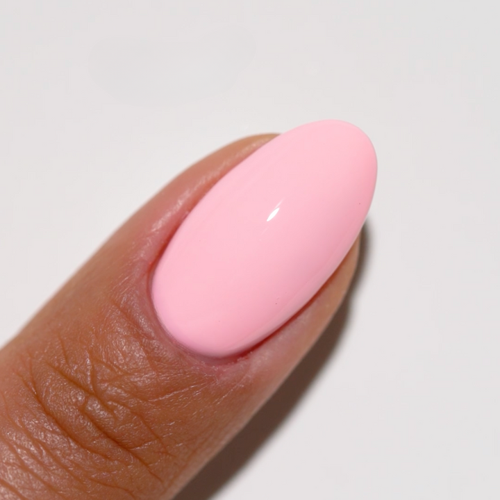 DND Gel #807 Cotton Candy – nail swatch