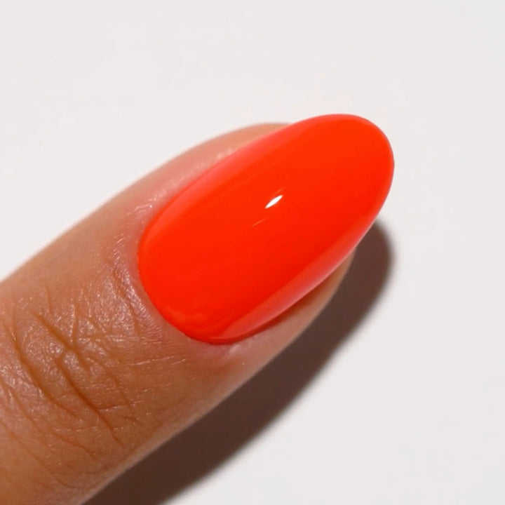 DND Gel #818 Popsicle – nail swatch