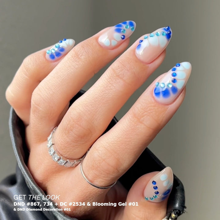 DND Gel #734 Berry Blue – nail swatch 4