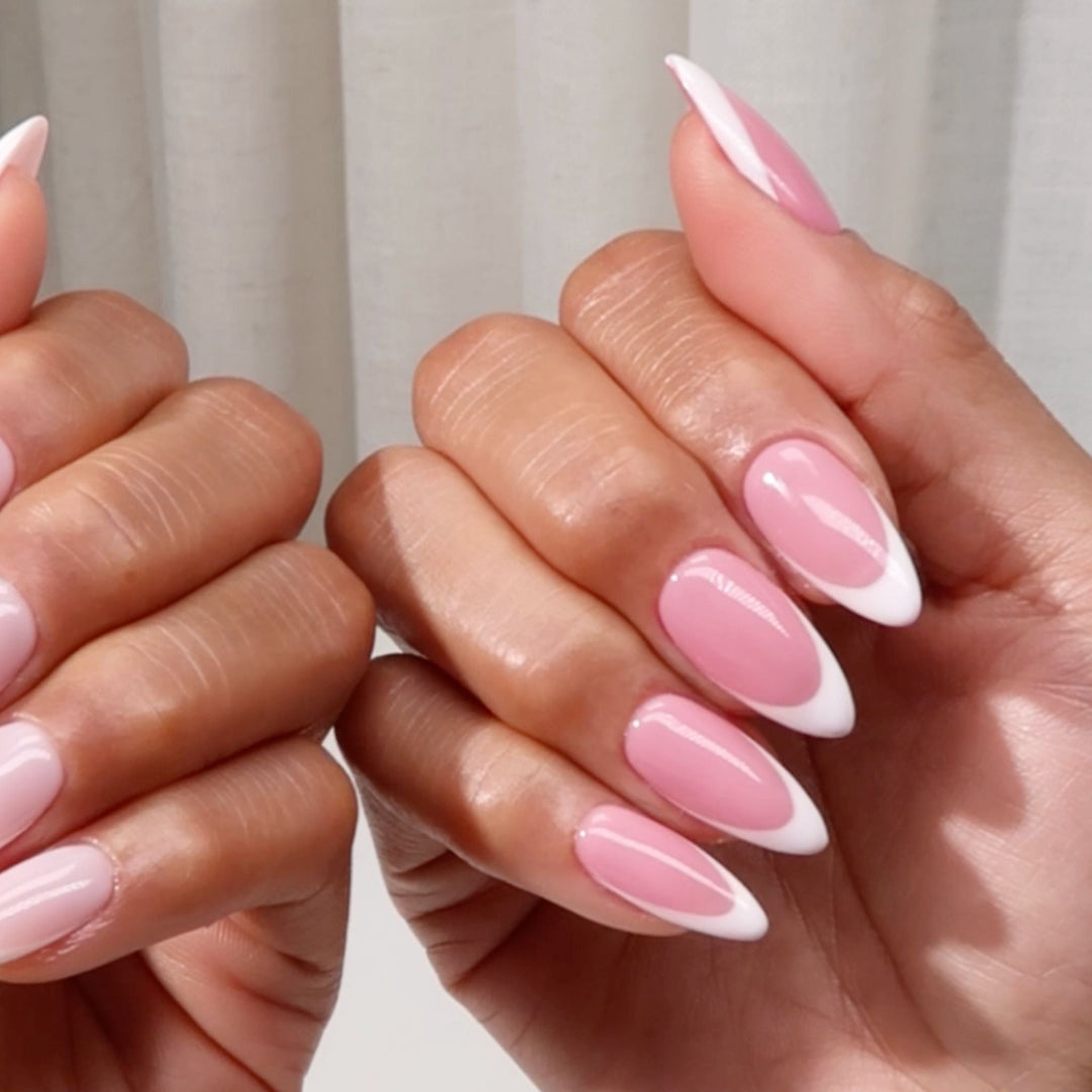 DND Gel #884 Floral Fields – nail swatch