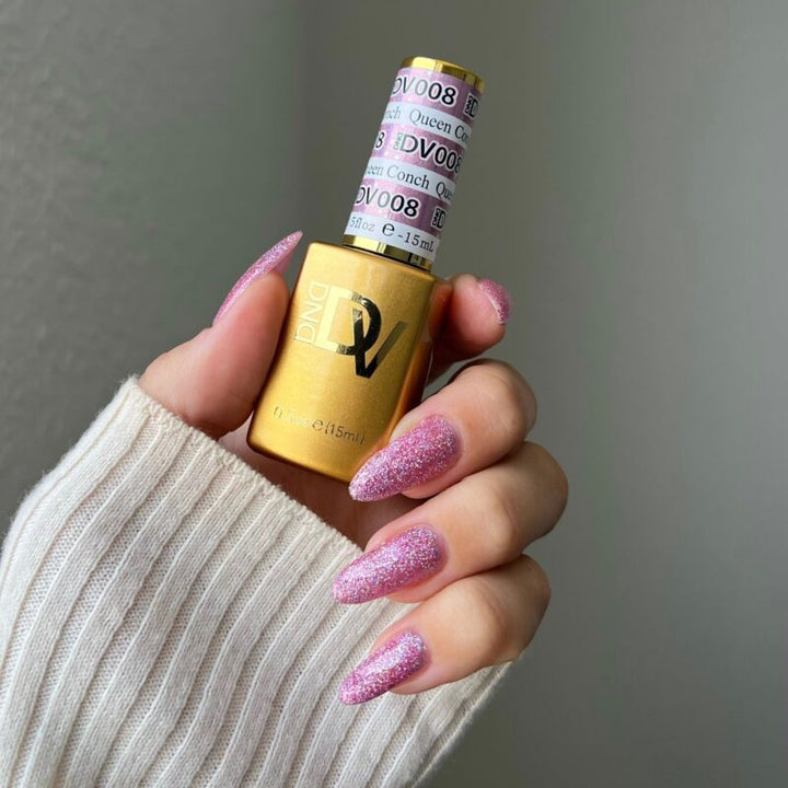 DND Diva #8 Queen Conch – nail swatch 2