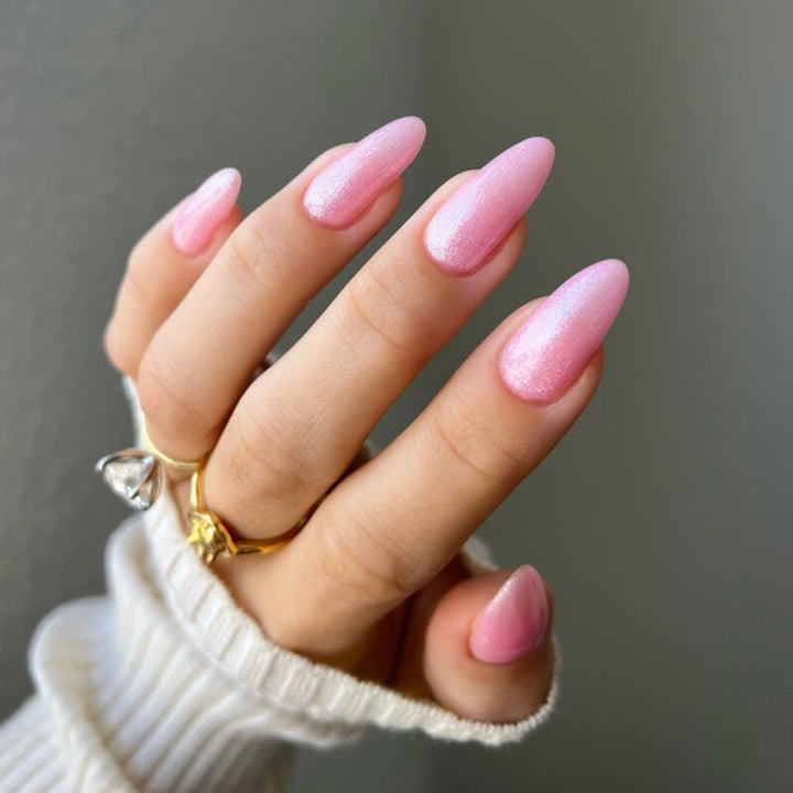 DND Diva #10 Pink Glazzed – nail swatch 3