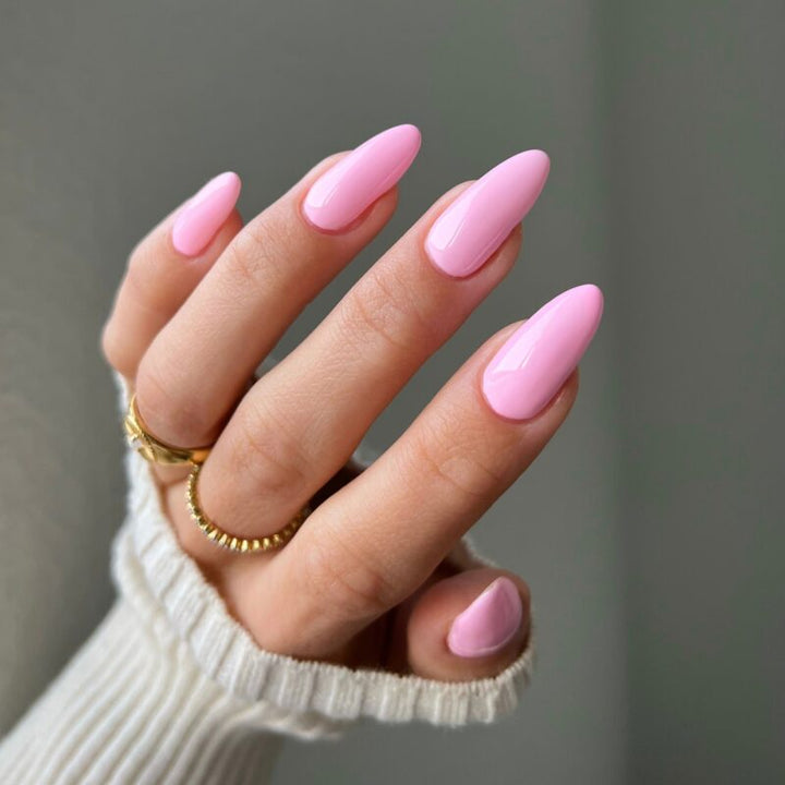 DND Diva #112 Sugared Rose – nail swatch 3