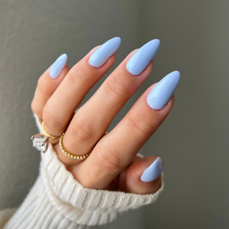 DND Diva #129 Pies In The Sky – nail swatch 3