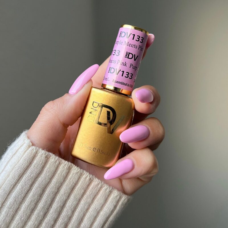 DND Diva #133 Purple Meets Pink – nail swatch 2