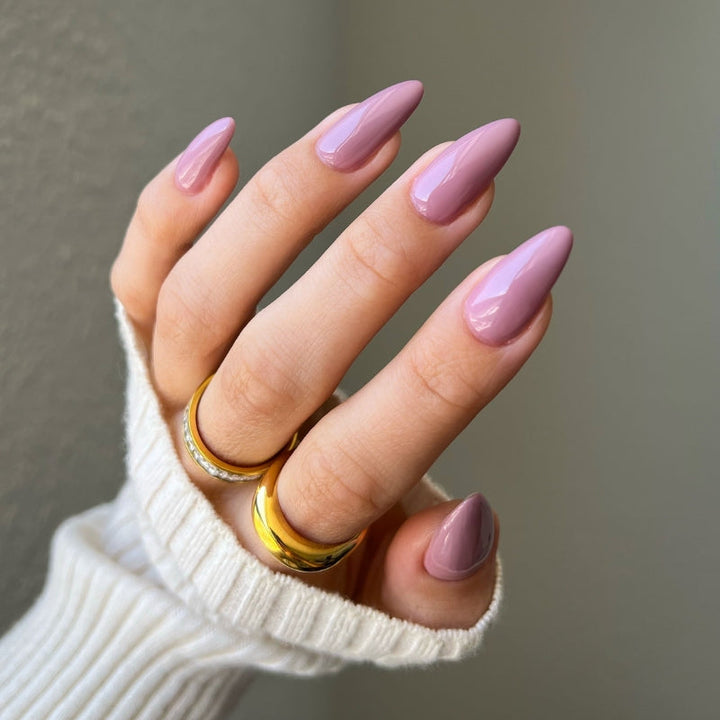 DND Diva #181 Toasted Melody – nail swatch 3