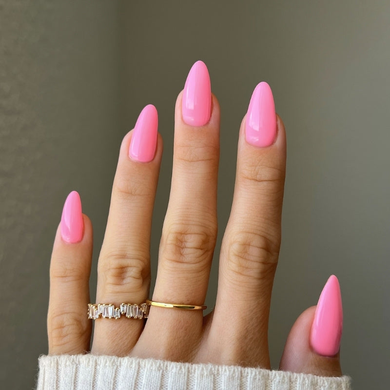 DND Diva #187 Princesa Rosa – nail swatch 2