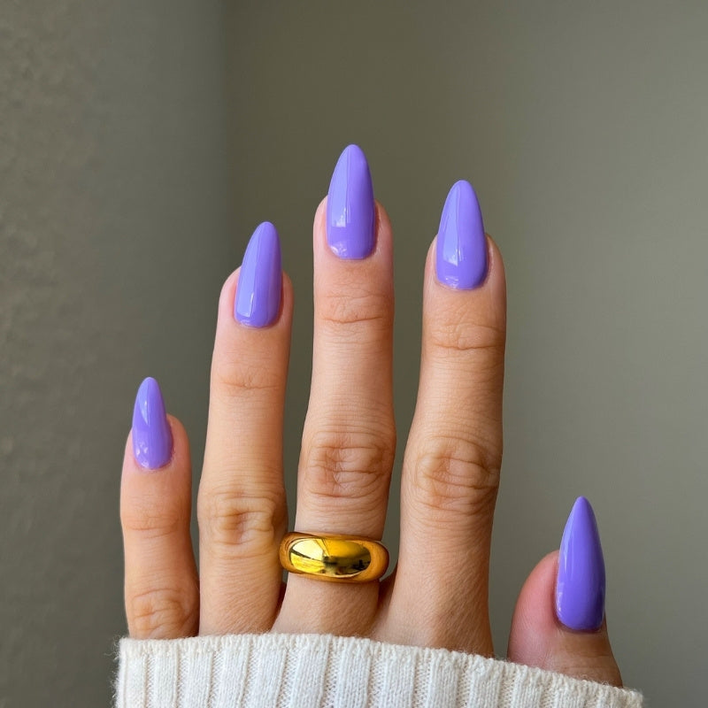 DND Diva #195 Side of Ube – nail swatch 4