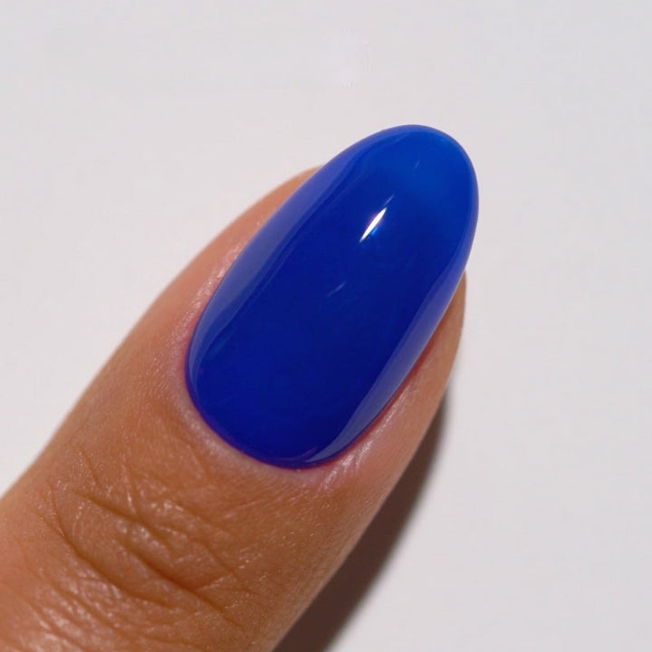 DND Diva #199 Call Me Your Highness – nail swatch