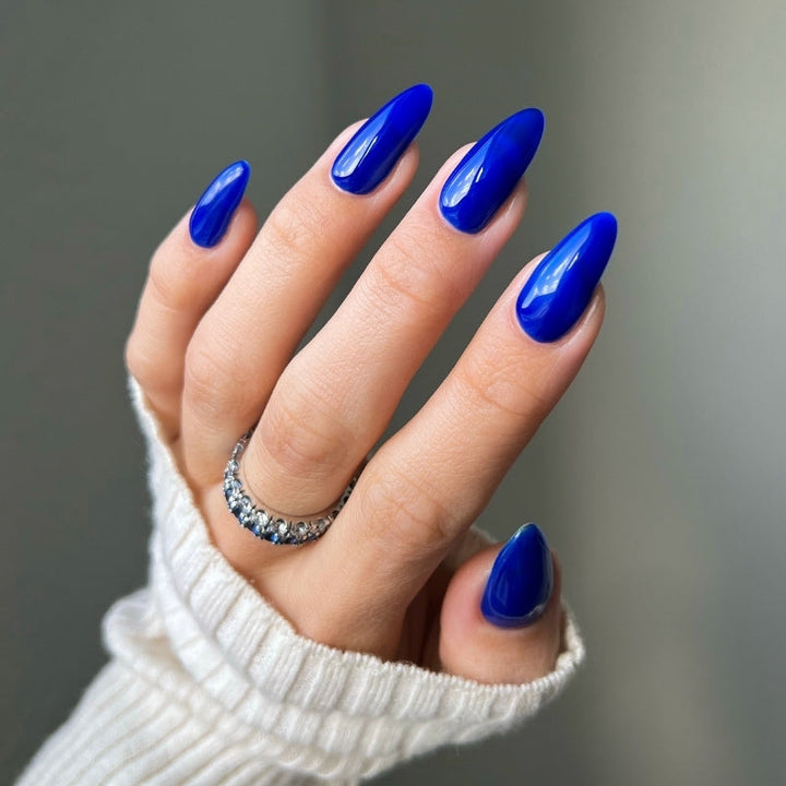 DND Diva #199 Call Me Your Highness – nail swatch 3