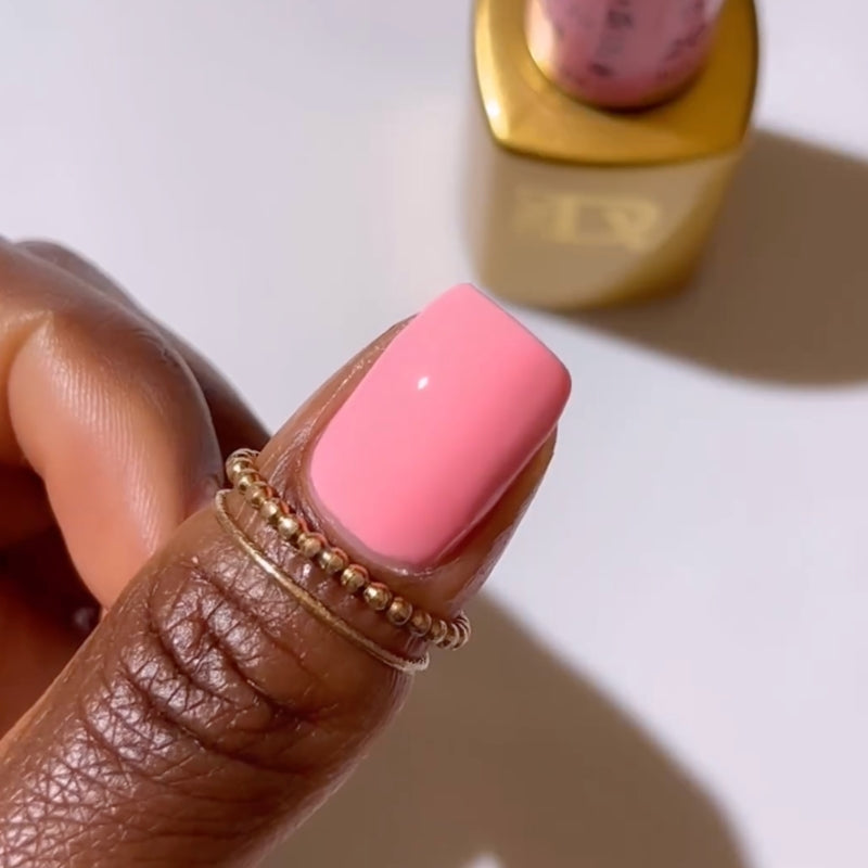 DND Diva #201 Got The Juice – nail swatch 2
