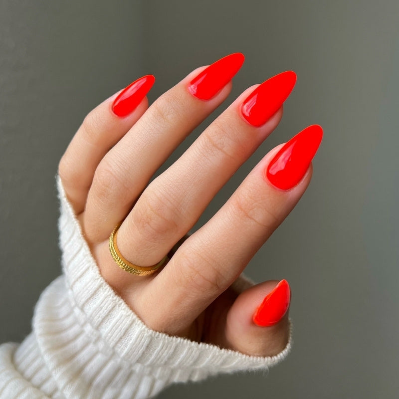 DND Diva #218 Astral Spark – nail swatch 4