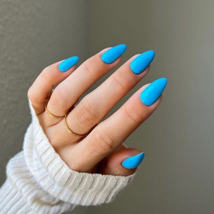 DND Diva #222 Angel Numbers – nail swatch 7