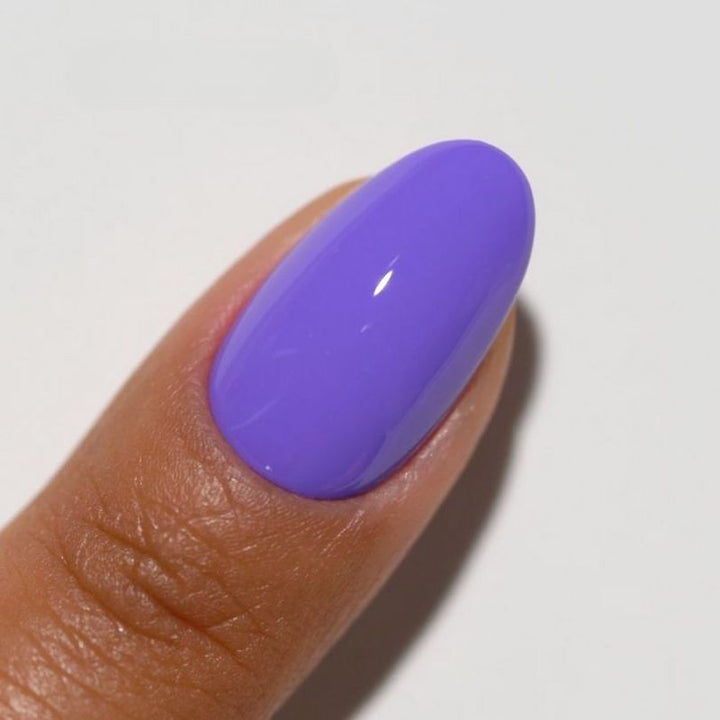 DND Diva #225 Scorpio's Discovery – nail swatch