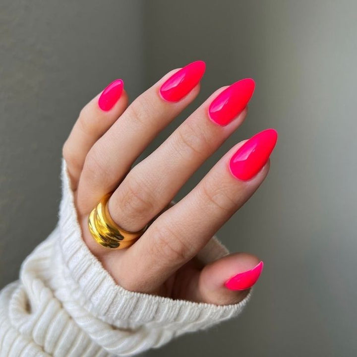 DND Diva #229 Juice Cowgirl – nail swatch 6