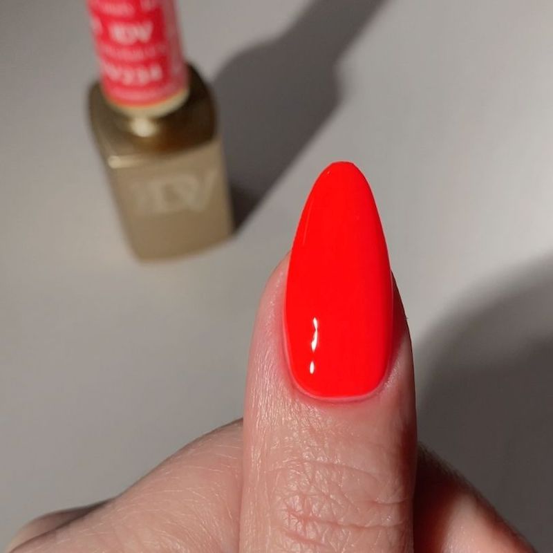 DND Diva #234 Jellyfish Candy – nail swatch 7
