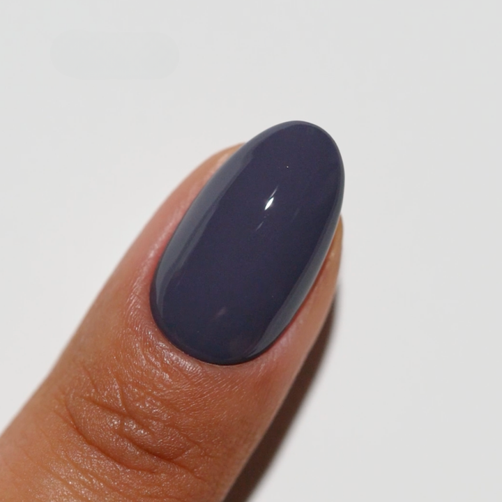 DND Diva #263 Trip To NYC – nail swatch 4