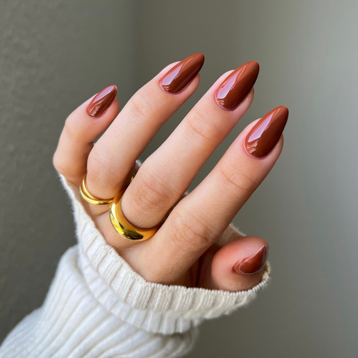 DND Diva #271 Western Cedar – nail swatch 2