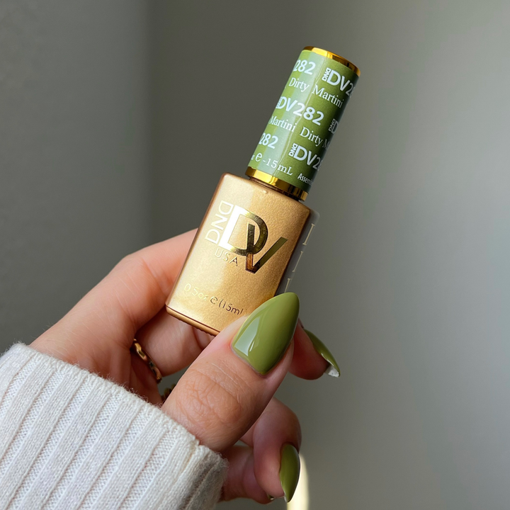 DND Diva #282 Dirty Martini – nail swatch 5