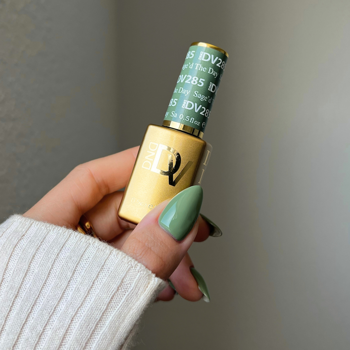DND Diva #285 Sage'd The Day – nail swatch 2