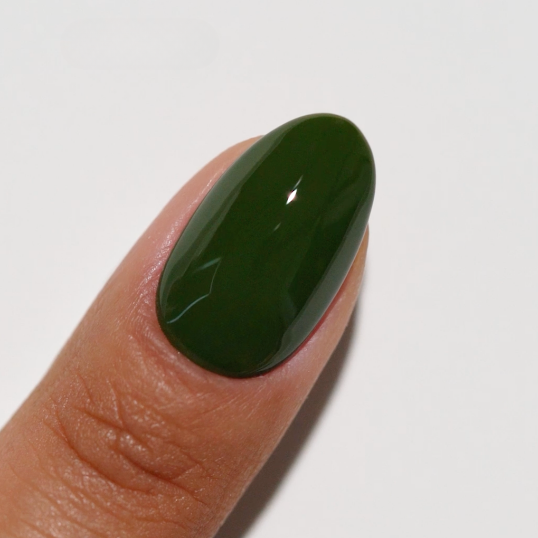 DND Diva #288 Going Camo – nail swatch
