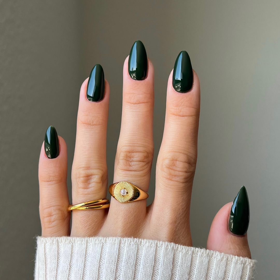 DND Diva #290 Art House – nail swatch 2