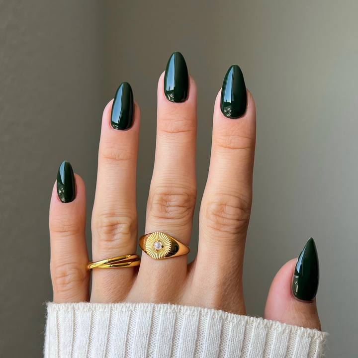DND Diva #290 Art House – nail swatch 2
